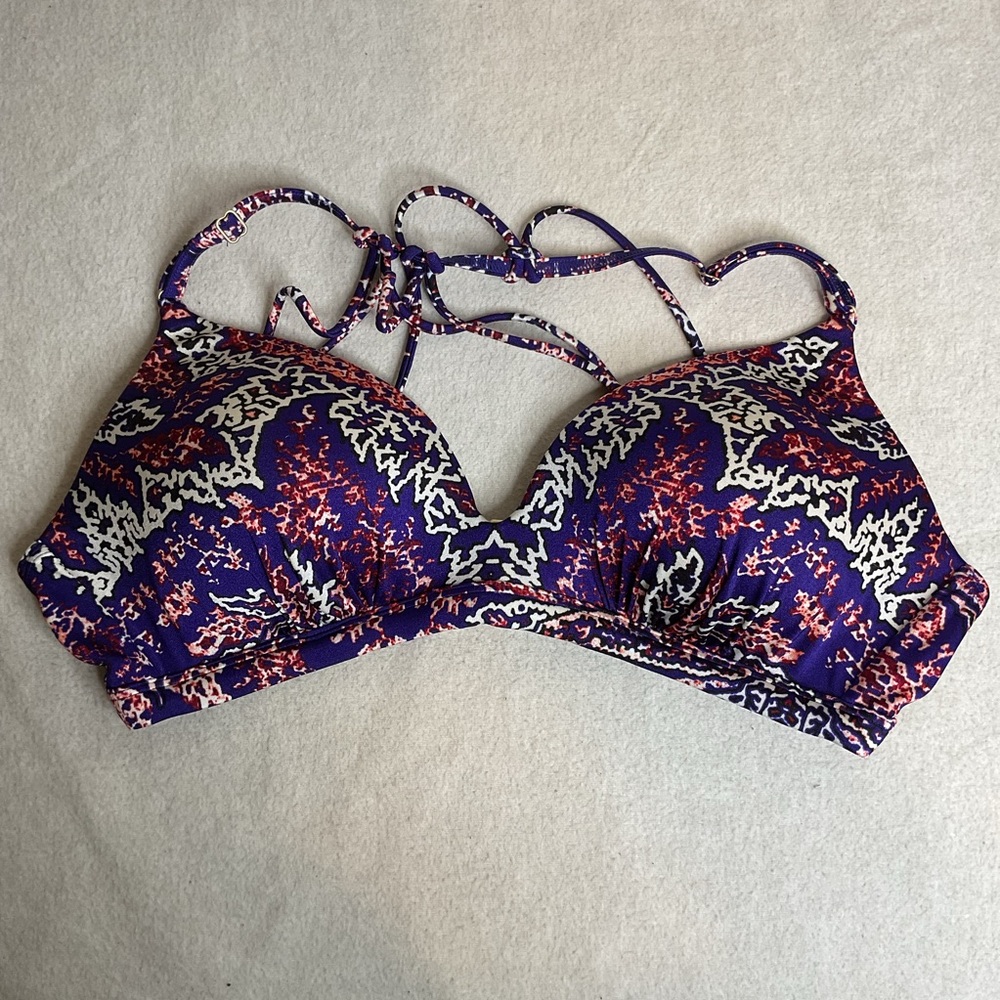 Athleta Aqualuxe Bikini Top Molded‎ Cup Padded Size L
